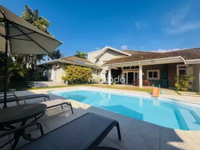 Casa de Condomínio com 4 Quartos à venda, 426m² no Estância Guararema, Guararema