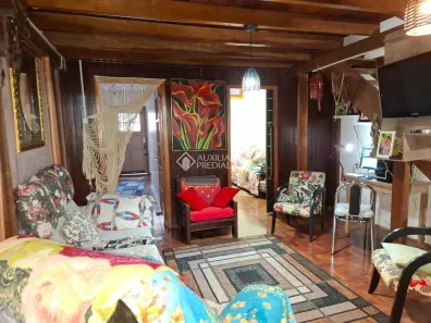 Casa com 2 Quartos à venda, 85m² no Azenha, Porto Alegre