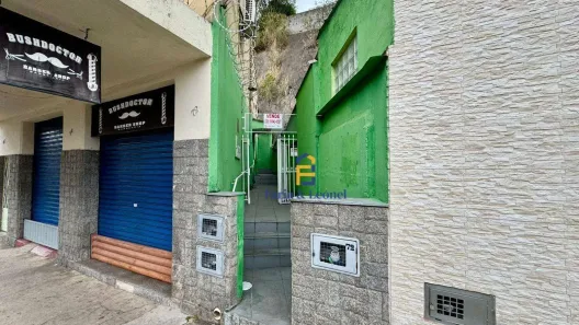 Casa com 2 Quartos à venda, 90m² no Manoel Honório, Juiz de Fora