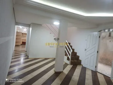 Sobrado com 3 Quartos à venda, 310m² no Jardim Camila, Mogi das Cruzes