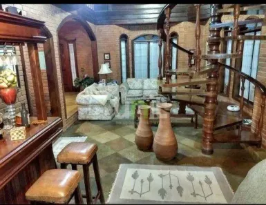 Casa com 4 Quartos à venda, 475m² no Camboinhas, Niterói