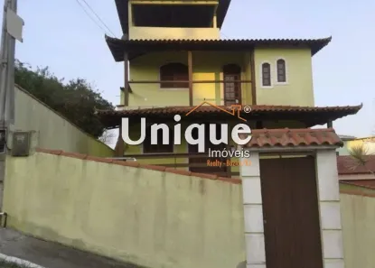 Casa com 6 Quartos à venda, 300m² no Peró, Cabo Frio