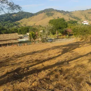Lote/Terreno à venda, 1680m² no Torreões, Juiz de Fora