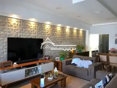 Casa com 5 Quartos à venda, 250m² no Jardim América, Jacareí