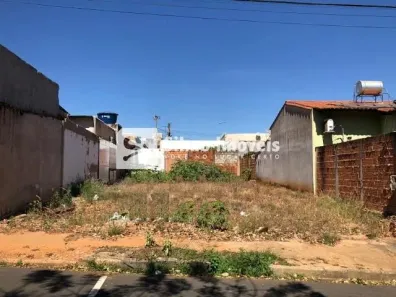 Lote/Terreno à venda, 270m² no São Jorge, Uberlândia