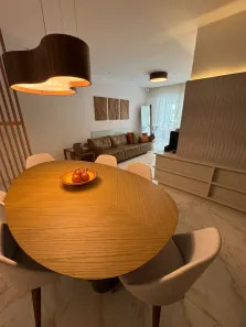 Apartamento com 4 Quartos para alugar, 130m² no Camboinhas, Niterói