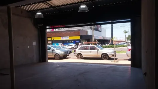 Prédio Comercial à venda, 200m² no Santa Rosa, Londrina