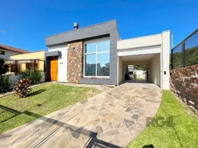 Casa com 3 Quartos à venda, 326m² no Espírito Santo, Porto Alegre