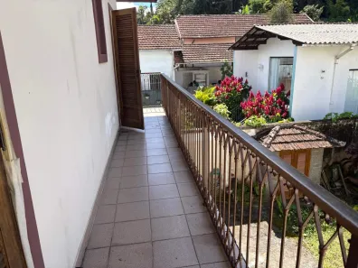 Casa com 6 Quartos à venda, 400m² no Centro, Petrópolis