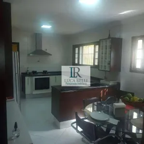 Casa com 3 Quartos à venda, 134m² no Jardim das Flores, Osasco