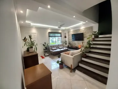 Casa de Condomínio com 2 Quartos para alugar, 121m² no Jardim Califórnia, Jacareí