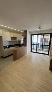 Apartamento com 1 Quarto para alugar, 45m² no Zona 08, Maringá
