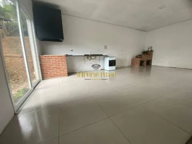 Fazenda/Sítio com 3 Quartos à venda, 185m² no Loteamento Rio Acima, Biritiba Mirim