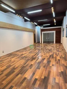 Prédio Comercial para alugar, 500m² no Lapa, São Paulo