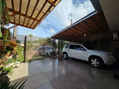 Casa com 2 Quartos à venda, 168m² no Cancelli, Cascavel