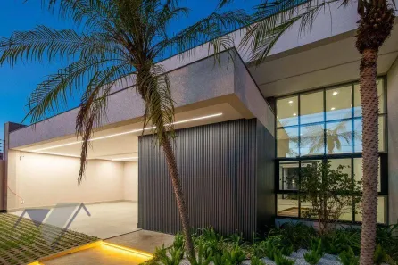 Casa com 3 Quartos à venda, 230m² no Recanto Tropical, Cascavel