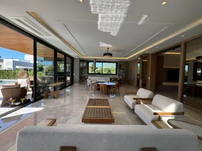 Casa com 4 Quartos à venda, 650m² no Jurerê Internacional, Florianópolis
