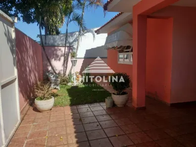 Casa com 4 Quartos à venda, 163m² no Jardim Shangri-lá, Itapetininga