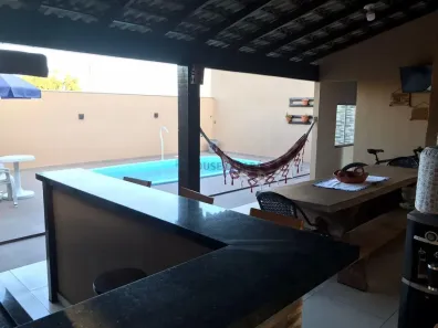 Casa de Condomínio com 3 Quartos à venda, 100m² no Distrito Industrial, Cuiabá