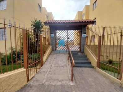 Apartamento com 2 Quartos para alugar, 76m² no km 18, Osasco