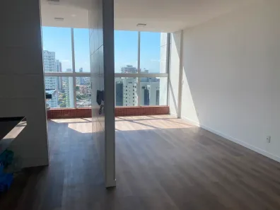 Apartamento com 3 Quartos para alugar, 94m² no Cremação, Belém