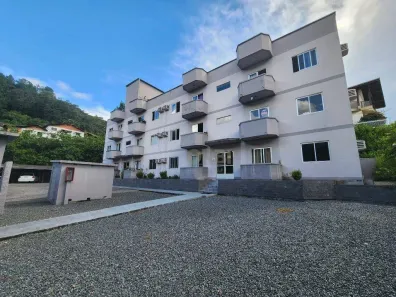 Apartamento com 2 Quartos para alugar, 70m² no Velha, Blumenau