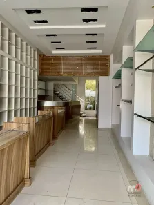 Ponto Comercial para alugar, 100m² no Alto da Serra, Petrópolis