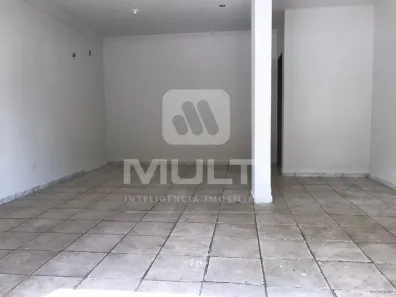 Ponto Comercial com 4 Quartos à venda, 40m² no Tocantins, Uberlândia