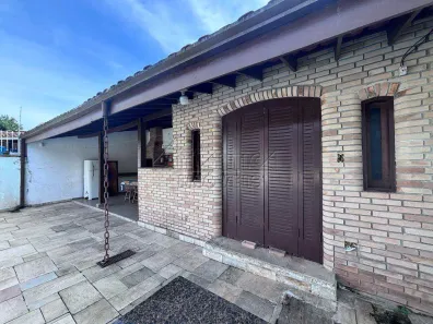 Casa com 3 Quartos à venda, 184m² no Barra da Lagoa, Ubatuba