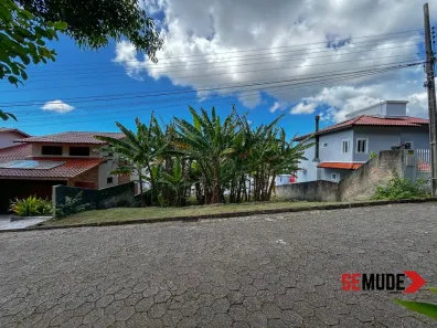 Lote/Terreno à venda, 374m² no Trindade, Florianópolis