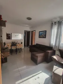 Apartamento com 2 Quartos para alugar, 45m² no Geniparana, São Luís