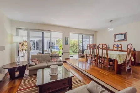 Casa com 5 Quartos à venda, 316m² no Vila Madalena, São Paulo