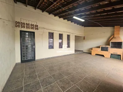 Casa com 4 Quartos à venda, 147m² no Parque São Jerônimo, Americana