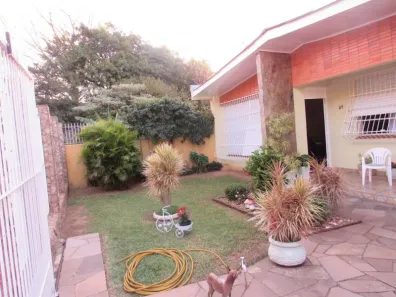Casa com 2 Quartos à venda, 112m² no Nossa Senhora das Graças, Canoas