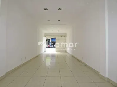Ponto Comercial para alugar, 40m² no Centro, Divinópolis