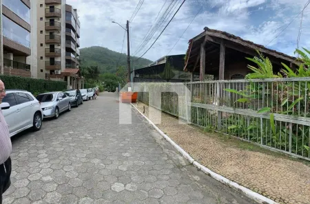 Lote/Terreno à venda, 585m² no Tabatinga, Caraguatatuba