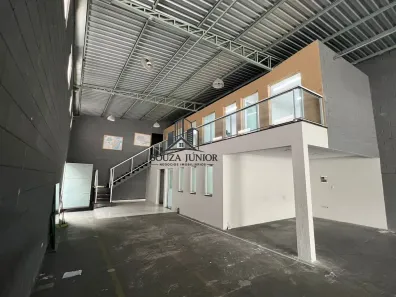 Galpão/Depósito/Armazém com 3 Quartos para alugar, 383m² no Vila Bernadotti, Mogi das Cruzes