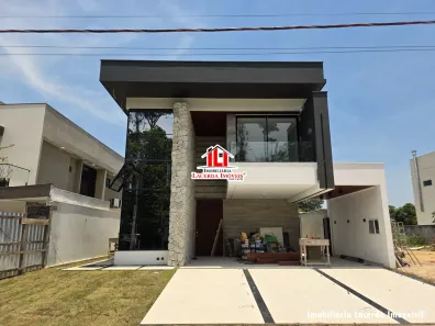Casa de Condomínio com 4 Quartos à venda, 327m² no Ponta Negra, Manaus