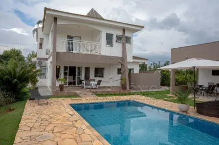 Sobrado com 4 Quartos à venda, 300m² no rio verde, Araçoiaba da Serra