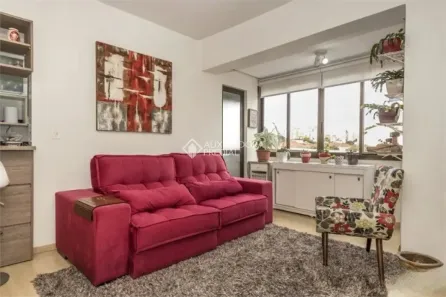 Apartamento com 3 Quartos para alugar, 82m² no Passo da Areia, Porto Alegre