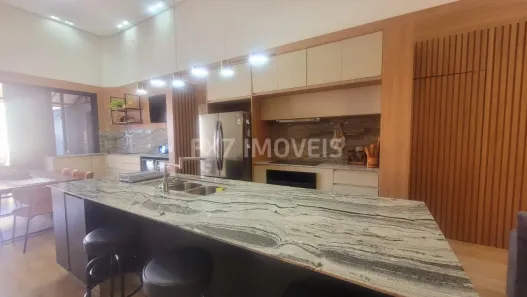 Casa de Condomínio com 4 Quartos à venda, 225m² no Swiss Park, Campinas