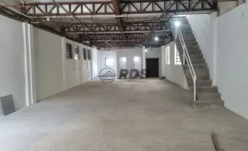 Galpão/Depósito/Armazém para alugar, 470m² no Vila Nogueira, Diadema