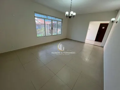 Casa com 4 Quartos para alugar, 262m² no Zona Central, Rio Claro