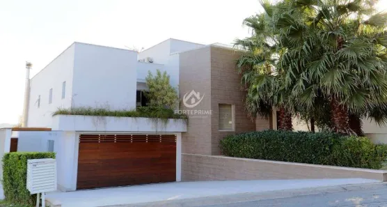 Casa de Condomínio com 3 Quartos à venda, 555m² no Golf Gardens, Carapicuíba