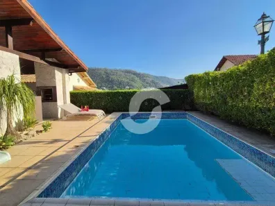 Casa com 3 Quartos à venda, 300m² no São Francisco, Niterói