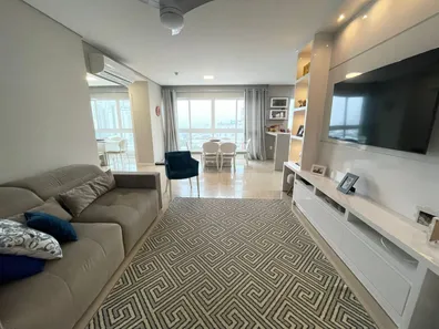 Apartamento com 3 Quartos à venda, 120m² no Centro, Balneário Camboriú