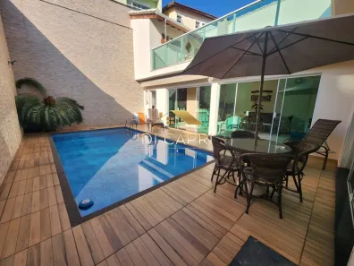 Sobrado com 4 Quartos à venda, 450m² no Jardim Textil, São Paulo