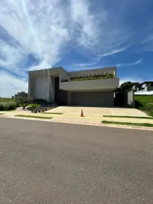 Casa de Condomínio com 4 Quartos à venda, 561m² no Parque Cidade, Goiânia