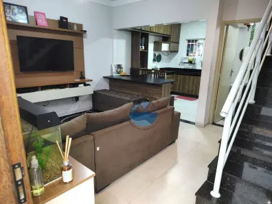 Casa com 2 Quartos à venda, 90m² no Vila Voturua, São Vicente