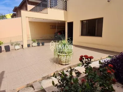 Casa com 3 Quartos à venda, 350m² no Jardim Paulista I, Jundiaí